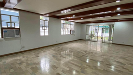 5 Bedroom House for rent in Magallanes, Metro Manila near MRT-3 Magallanes