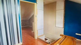 Townhouse for sale in Talon Dos, Metro Manila