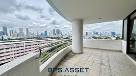 2 Bedroom Condo for sale in Baan Yen Akard, Chong Nonsi, Bangkok near MRT Lumpini