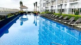 Condo for sale in Coast Residences, Barangay 76, Metro Manila near LRT-1 Gil Puyat