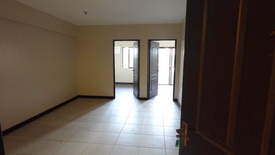 2 Bedroom Condo for sale in Pulang Lupa Uno, Metro Manila