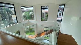 4 Bedroom House for sale in Almanza Dos, Metro Manila