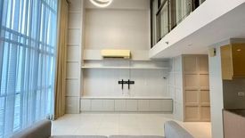 2 Bedroom Condo for sale in Bagumbayan, Metro Manila