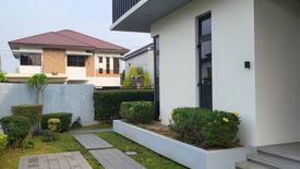 5 Bedroom House for sale in Pasong Putik Proper, Metro Manila