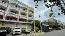 2 Bedroom Commercial for sale in Thepharak, Samut Prakan