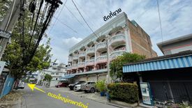 2 Bedroom Commercial for sale in Thepharak, Samut Prakan