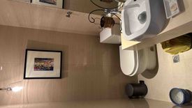 2 Bedroom Condo for sale in San Lorenzo, Metro Manila