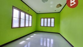 3 Bedroom House for sale in Wang Yen, Nakhon Pathom