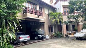 4 Bedroom House for sale in Chan Kasem, Bangkok near MRT Chankasem