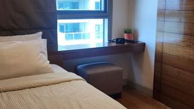 2 Bedroom Condo for rent in San Lorenzo, Metro Manila near MRT-3 Ayala