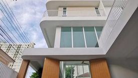 5 Bedroom Office for sale in Prawet, Bangkok