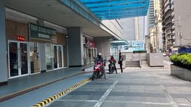 Commercial for rent in Urdaneta, Metro Manila near MRT-3 Ayala