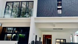 6 Bedroom House for sale in Santa Ana, Rizal