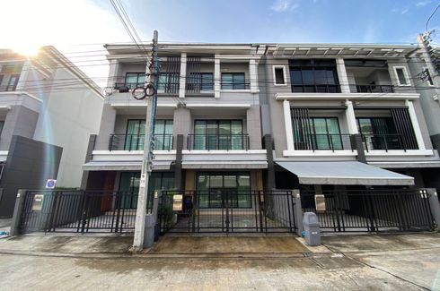 3 Bedroom Townhouse for sale in Baan Klang Muang Suksawat, Bang Phueng, Samut Prakan