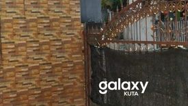 Rumah disewa dengan 4 kamar tidur di Kerobokan, Bali