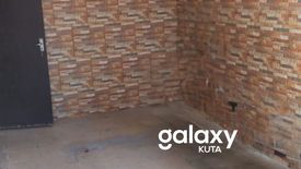 Rumah disewa dengan 4 kamar tidur di Kerobokan, Bali