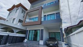 4 Bedroom House for rent in Phra Khanong Nuea, Bangkok near BTS Phra Khanong