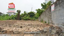 Land for sale in Tha Raeng, Bangkok near MRT Vatcharaphon