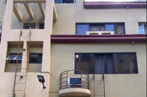 4 Bedroom Townhouse for sale in San Antonio, Metro Manila