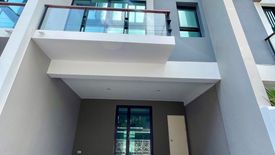 3 Bedroom Townhouse for Sale or Rent in Bless Town Sukhumvit 50, Phra Khanong, Bangkok near BTS On Nut