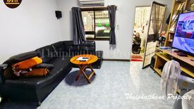 2 Bedroom Townhouse for sale in Pak Nam, Samut Prakan near BTS Paknam