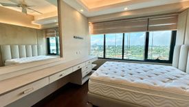 2 Bedroom Condo for rent in Urdaneta, Metro Manila near MRT-3 Ayala