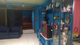 6 Bedroom House for sale in Poblacion, Metro Manila