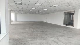 Commercial for rent in Urdaneta, Metro Manila near MRT-3 Ayala