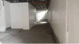 Warehouse / Factory for rent in Quiapo, Metro Manila near LRT-1 Carriedo