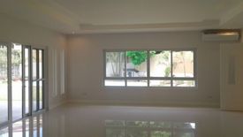 4 Bedroom House for rent in Dasmariñas North, Metro Manila near MRT-3 Ayala