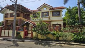 8 Bedroom House for sale in Lewin, Laguna