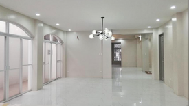 5 Bedroom House for sale in Concepcion Uno, Metro Manila