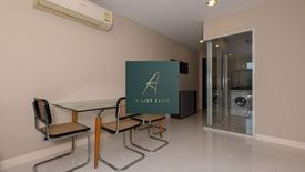 2 Bedroom Condo for sale in The Crest Sukhumvit 24, Khlong Tan, Bangkok near BTS Phrom Phong