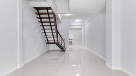 2 Bedroom Townhouse for sale in Don Mueang, Bangkok