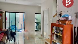 3 Bedroom Townhouse for sale in Nai Khlong Bang Pla Kot, Samut Prakan