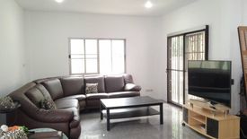 2 Bedroom House for rent in Lam Pla Thio, Bangkok