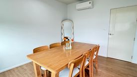 3 Bedroom Townhouse for rent in Saphan Sung, Bangkok