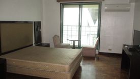 Condo for rent in Poblacion, Metro Manila