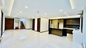 5 Bedroom House for sale in BF Homes, Metro Manila