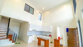 4 Bedroom House for sale in Almanza Dos, Metro Manila