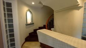 4 Bedroom House for rent in Kapitolyo, Metro Manila