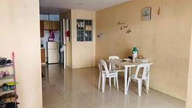 Townhouse for sale in Sun Valley, Metro Manila