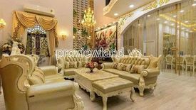 5 Bedroom Villa for sale in Phuong 6, Ho Chi Minh