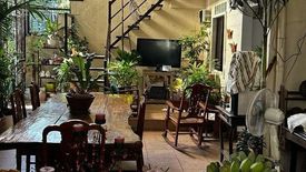 5 Bedroom House for sale in Sangandaan, Metro Manila