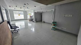 Commercial for rent in Sacred Heart, Metro Manila near MRT-3 Kamuning