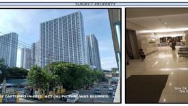 Condo for sale in Quezon City, Metro Manila near LRT-1 Roosevelt