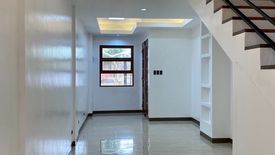 4 Bedroom Townhouse for sale in Bangkal, Metro Manila near MRT-3 Magallanes