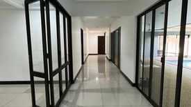 4 Bedroom House for rent in Dasmariñas North, Metro Manila near MRT-3 Ayala