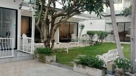 9 Bedroom House for sale in Na Kluea, Chonburi