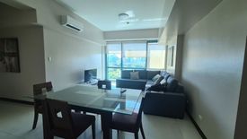 2 Bedroom Condo for rent in 8 Forbestown Centre, Taguig, Metro Manila